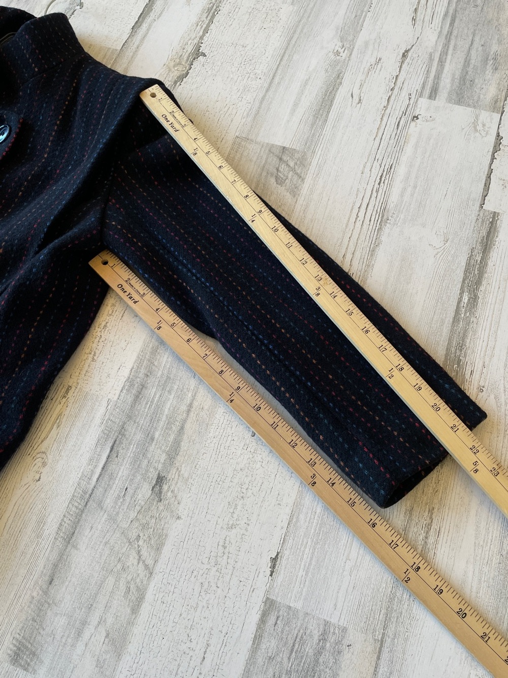 VINTAGE WOOL COAT SIZE 14 BLACK WITH MULTICOLORED THREADING MID LENGTH P… - Picture 6 of 15